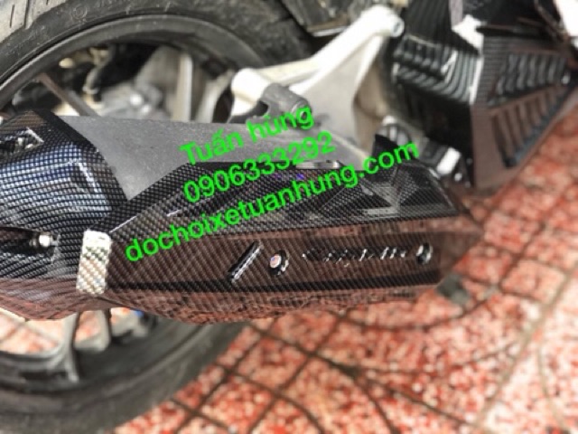 Ốp pô Vario 150  carbon - che pô xe vario 150 carbon - đồ chơi xe vario