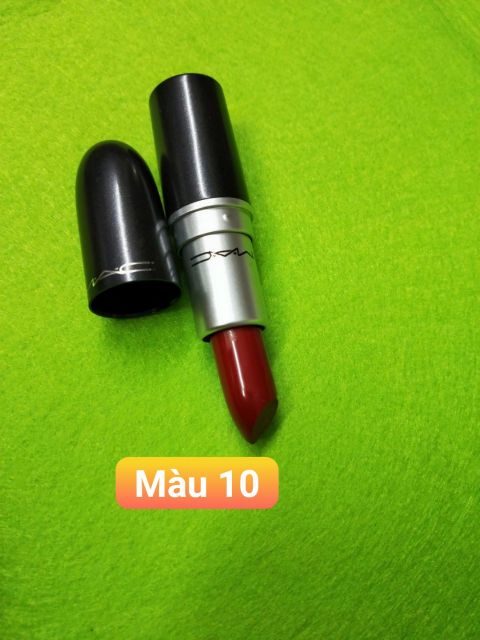 Son lì nhiều tone màu. Màu nào cũng rất đẹp