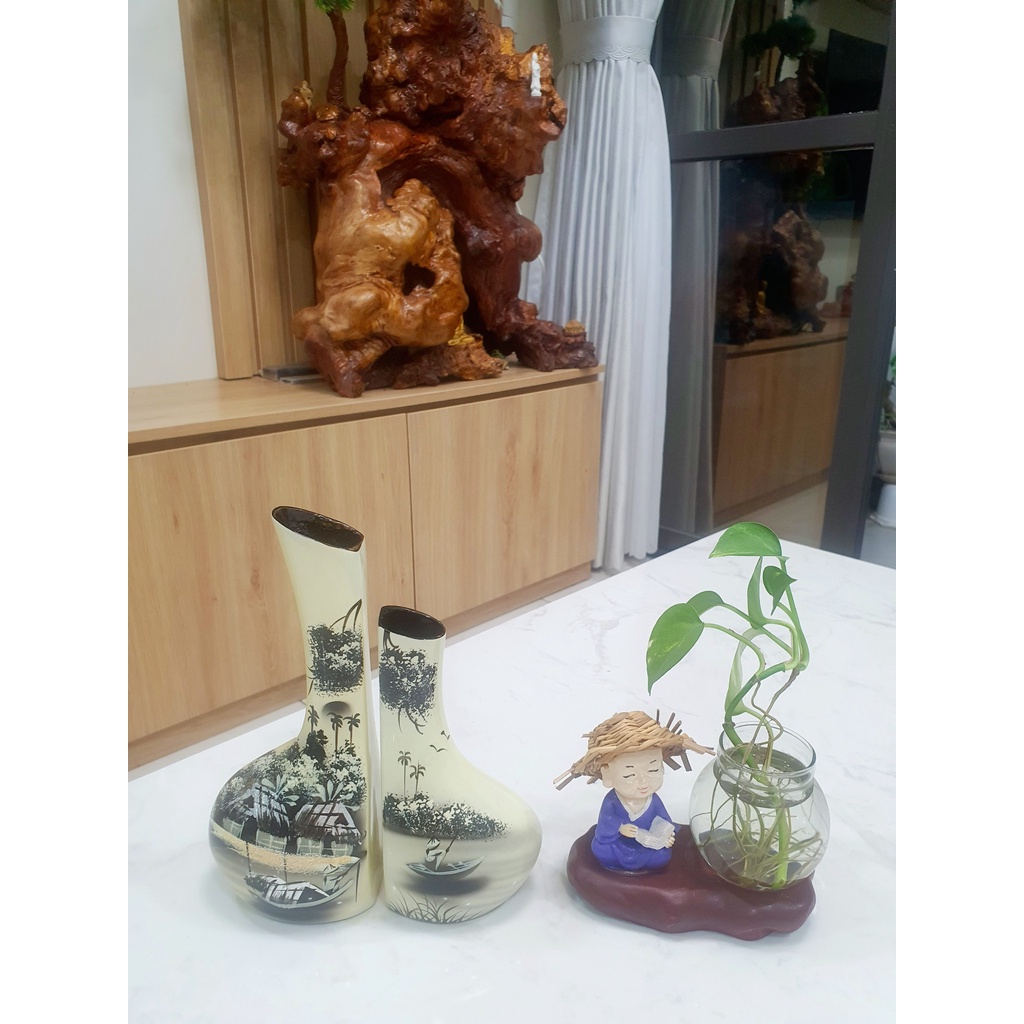 Bình sơn mài phu thê vẽ cảnh Việt Nam loại nhỏ