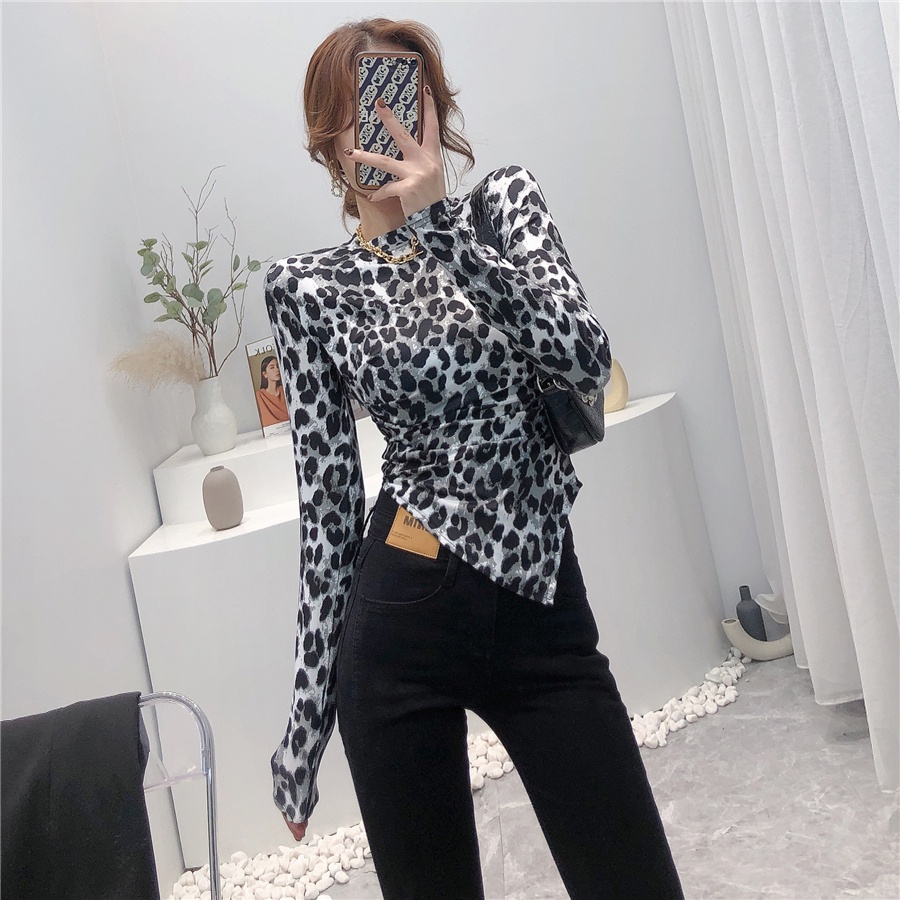 Áo thun tay dài họa tiết da báo thời trang mùa thu dễ phối đồ