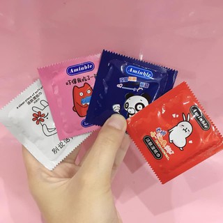 Combo100 Khăn giấy ướt kiểu dáng bcs , gói hình vuông, bỏ túi mang theo du lịch.