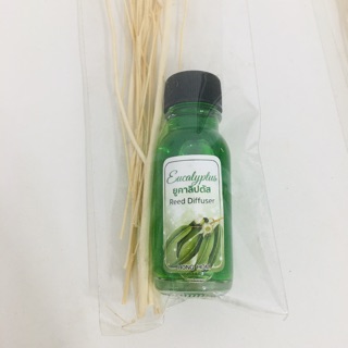 Tinh dầu để phòng Thái Lan