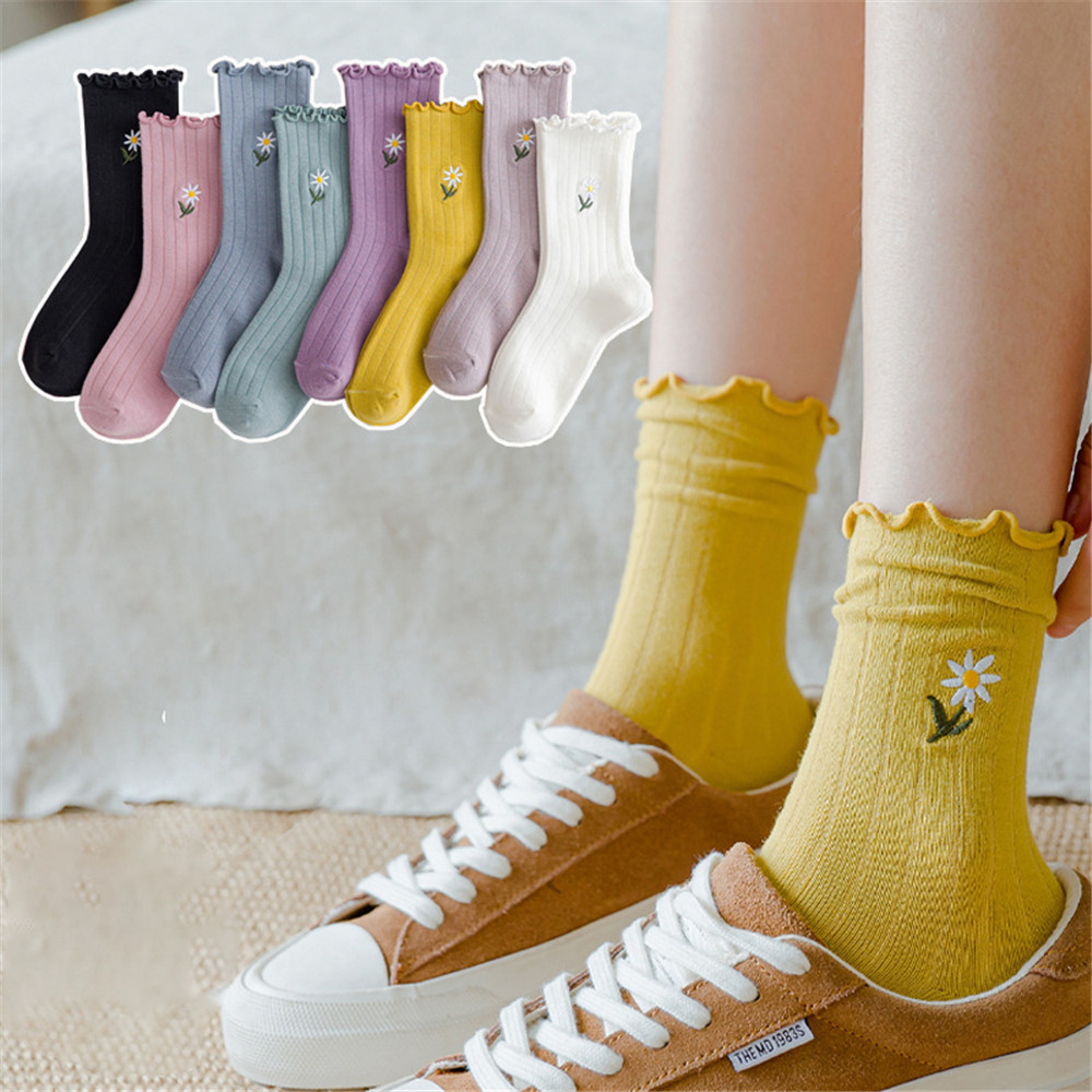 Vớ cotton màu trơn thêu hình hoa cúc thời trang xinh xắn cho nữ