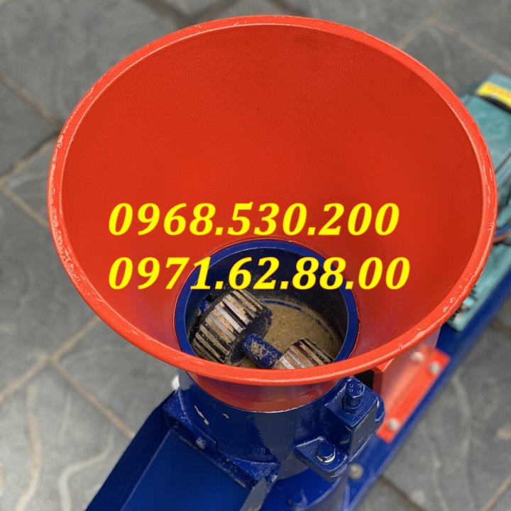 Máy ép cám viên cho hộ gia đình SV150-PRO ( Loại cải tiến )