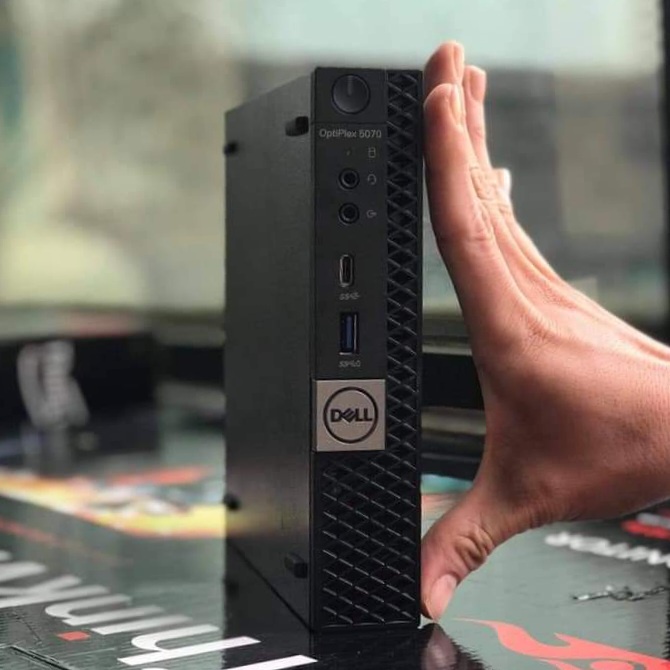 Máy tính để bàn mini Dell i5 8400