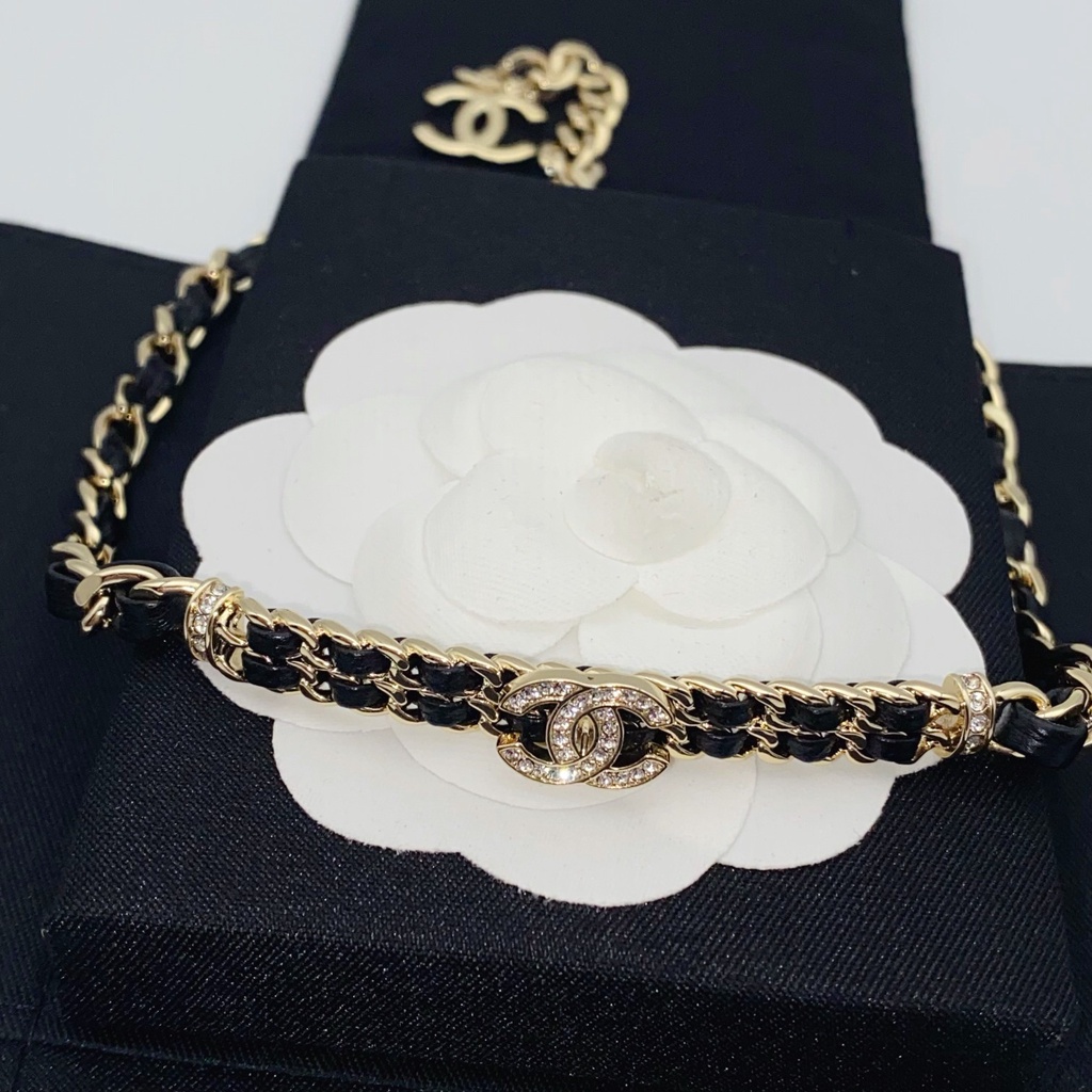 Vòng Cổ Dây Da Hai Lớp Phong Cách Mới Xiaoxiang Đeo Sát Cổ Chuỗi Xích Cao Cấp Seiko Xiangjia