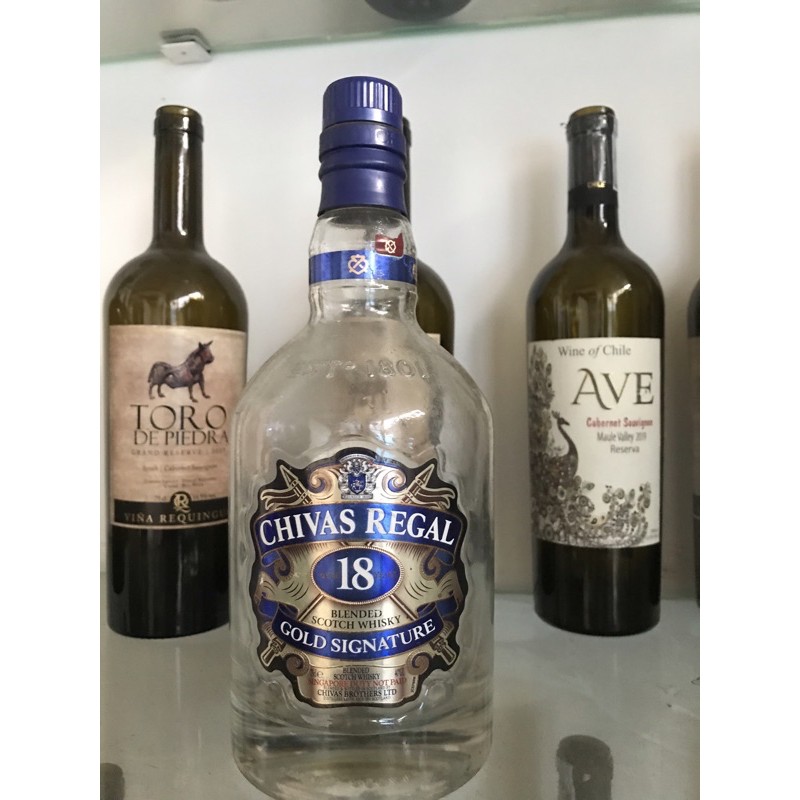 vỏ chai chivas 18