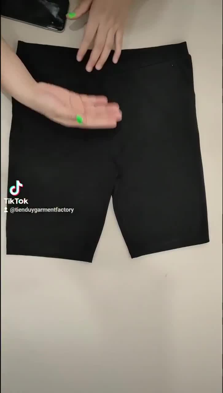 Quần legging đùi siêu xinh mới | BigBuy360 - bigbuy360.vn