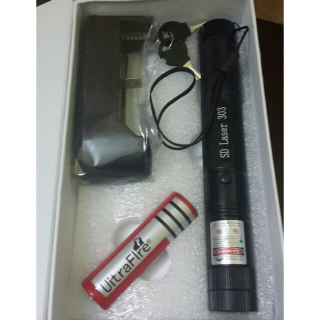 Đèn SD laser pointer 303