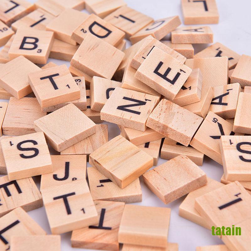 Set 100 miếng gỗ in chữ cái và chữ số màu đen chơi ghép từ học tập dành cho trẻ em