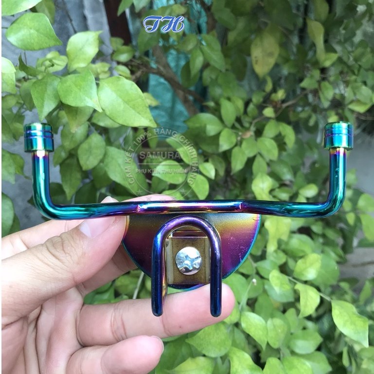 Móc treo đồ xe máy  mẫu 2 bên xi titan 7 màu Vario Click Vision Air Blade,...
