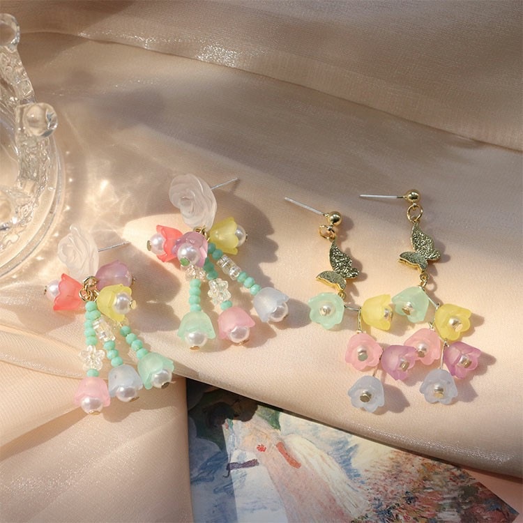 Hoa Tai Kim Bạc Hình Hoa Trà Màu Đục Đục Nhiều Màu Sắc Phong Cách Dreamy Girl