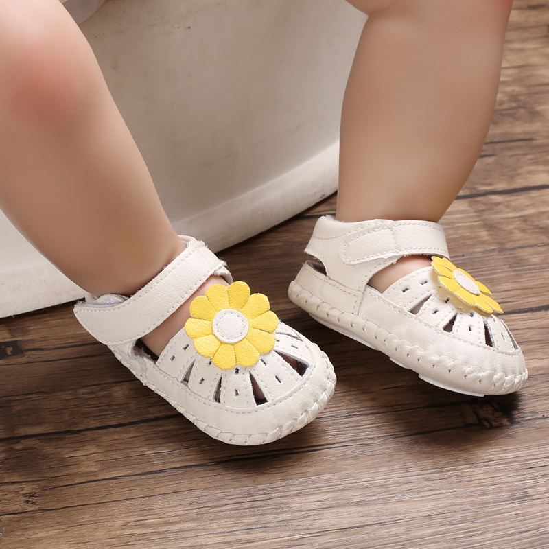 Giày Sandal Đế Cao Su Mềm Chống Trượt Mùa Hè Có Hoa Cho Bé Trai Và Bé Gái Sơ Sinh Tập Đi Mới
