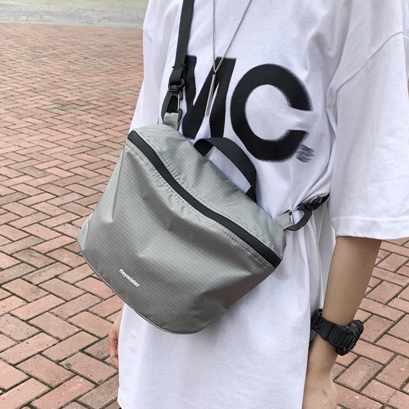 Túi đeo chéo nam thời trang Hàn Quốc