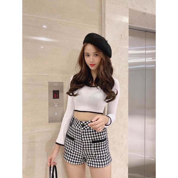 Áo Croptop Tay Dài Cổ Tròn Ôm Body Chất Thun Co Giãn Tốt Mati House - YA036180