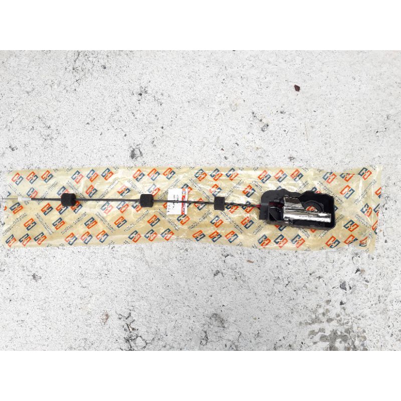 Tay mở cửa trong Ford Mondeo 2002-2006