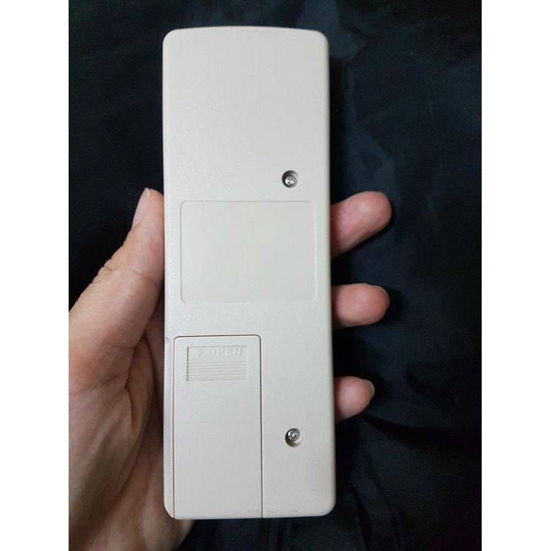 Điều khiển điều hòa Funiki
