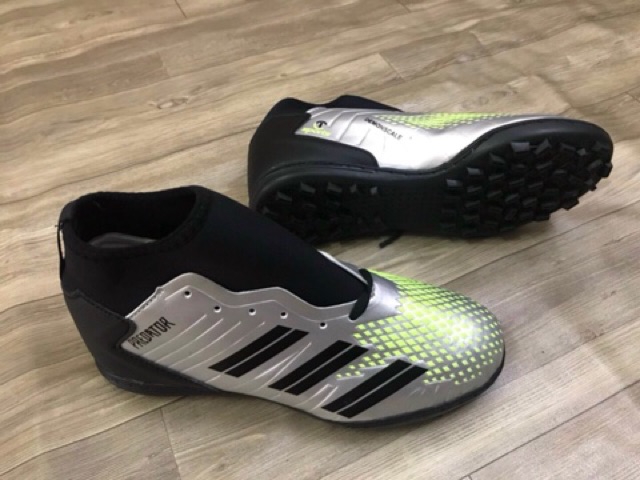 Giầy predato xịn sò