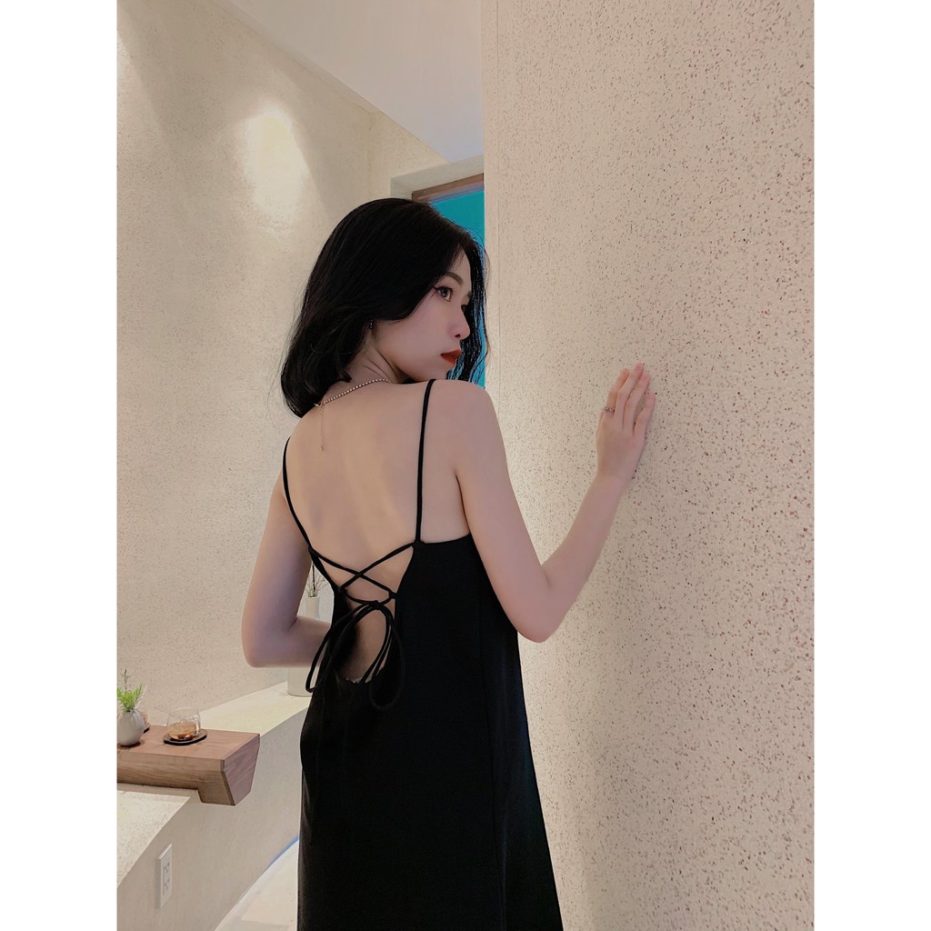 Đầm Hai Dây Dáng Suông Hở Lưng "Black Midi Dress" LA BOUTIQUE | BigBuy360 - bigbuy360.vn