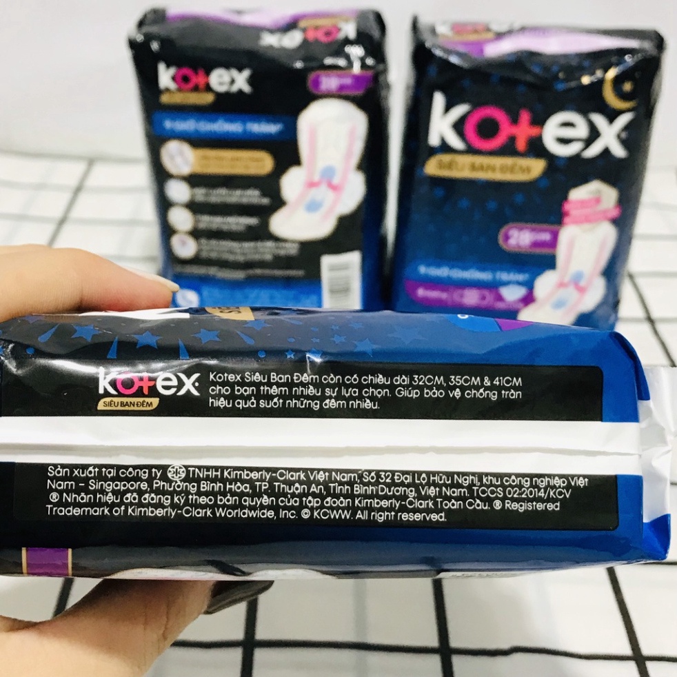 Băng Vệ Sinh Kotex Siêu Ban Đêm Có Cánh 28cm