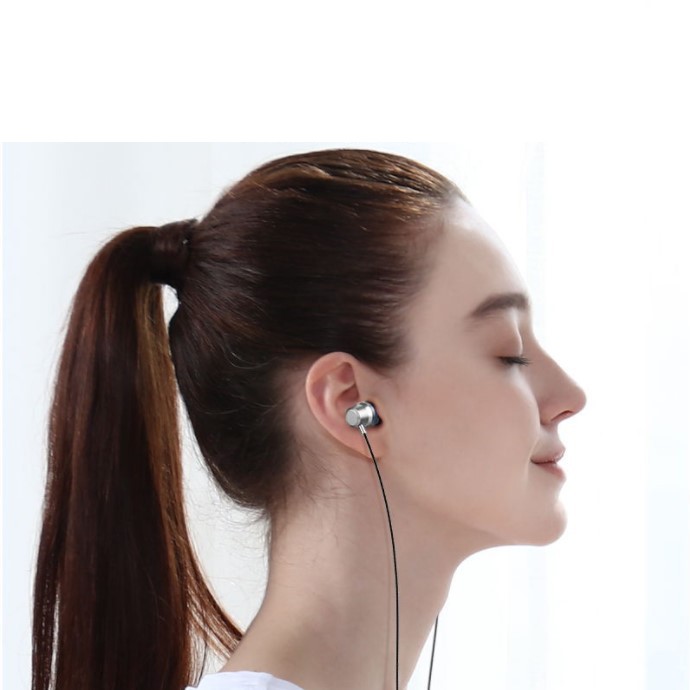 Tai nghe nhét tai điện thoại in ear gaming có dây a1 chính hãng giá rẻ nghe nhạc chống ồn chống nước cho laptop máy tính