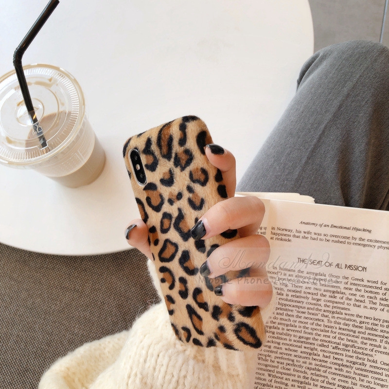 Ốp lưng lông họa tiết đốm báo cho iPhone 6 6s Plus 7 8 Plus X Xs Max XR 11 Pro Max | BigBuy360 - bigbuy360.vn