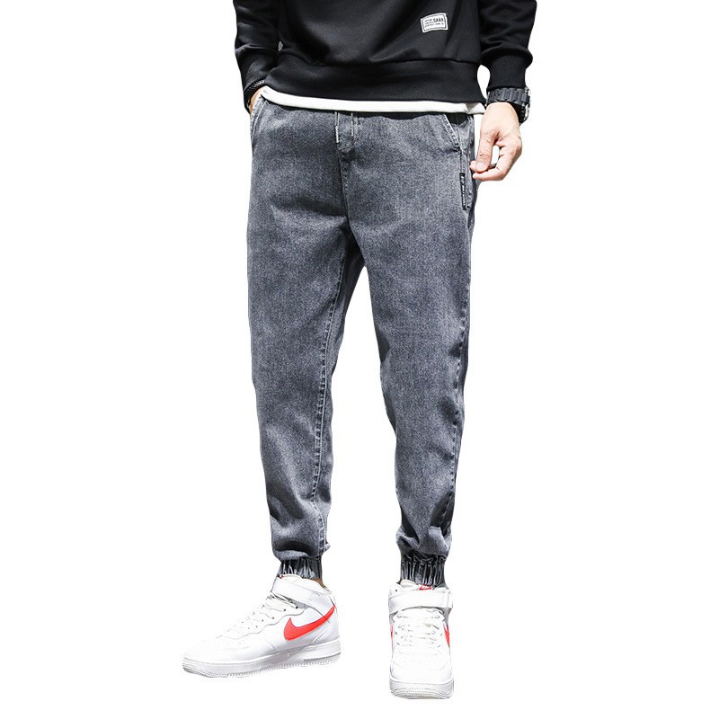 Quần jean jogger trơn, giản dị phong cách Hàn Quốc