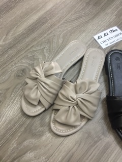 Dép dư xịn