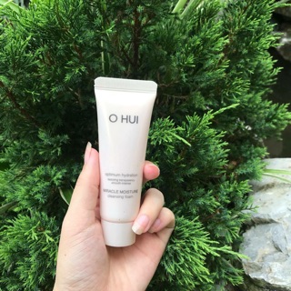 Sữa rửa mặt ohui hồng 40 ml