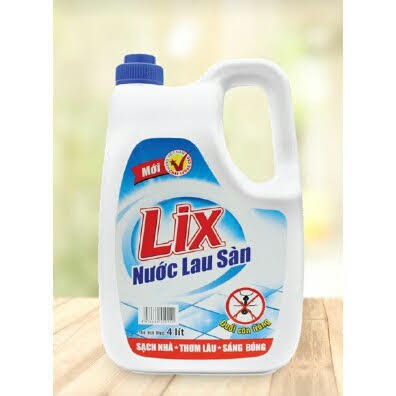 Nước Lau Sàn Đuổi Côn Trùng Lix Can 4 Lít