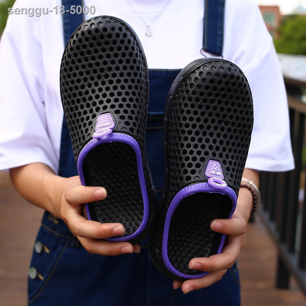 Giày Sandal Đi Biển Đục Lỗ Thoáng Khí Mùa Hè Cho Nữ