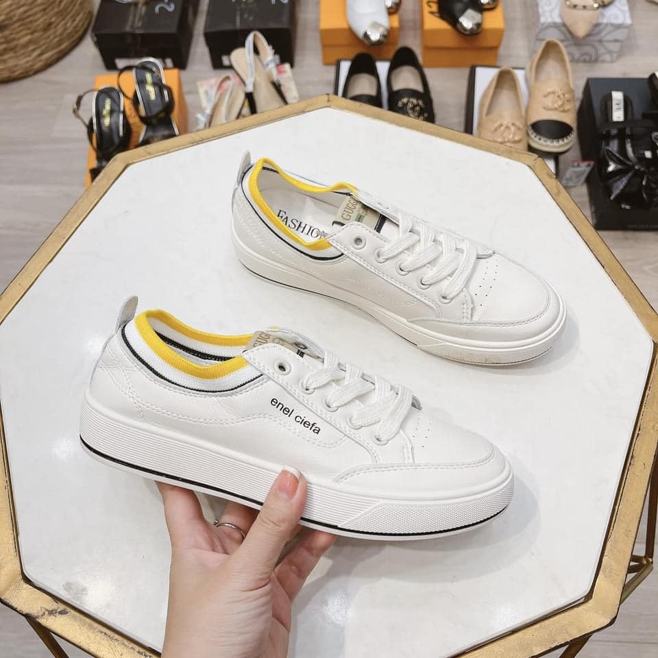 [Mã FATHANG5 giảm 10K đơn 50K] Giày Thể Thao Trắng Cổ Chun Len Vàng | BigBuy360 - bigbuy360.vn