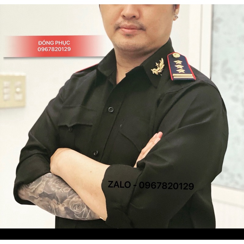 Cầu Vai Bảo Vệ Có Gắn Sao.