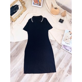 Đầm body len cổ viền