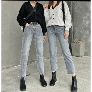 Quần bò baggy nữ cạp cao ống đứng LYNS chất liệu jean cao cấp không phai màu kèm đai.
