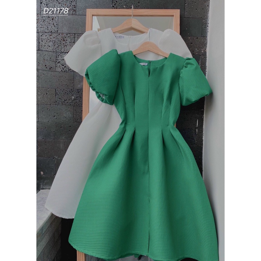 Đầm dự tiệc tay bồng dáng xòe chip eo siêu sang chãnh - Hebe Dress