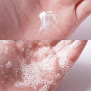 Sữa rửa mặt Hadalabo dạng tuýp