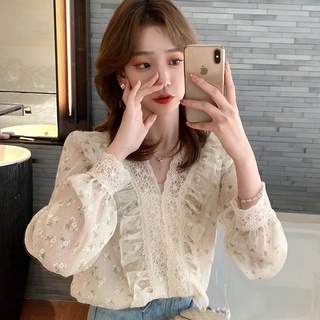 Áo sơ mi họa tiết hoa nhí cổ chữ V phối ren