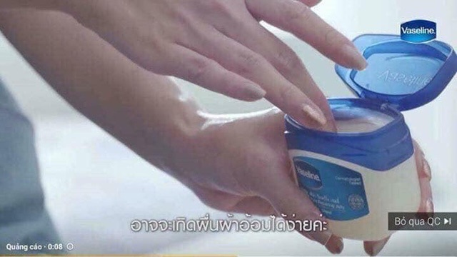 Sáp nẻ Vaseline