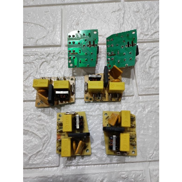 Vỉ mạch máy ép chậm SAVTM -JE -31,35