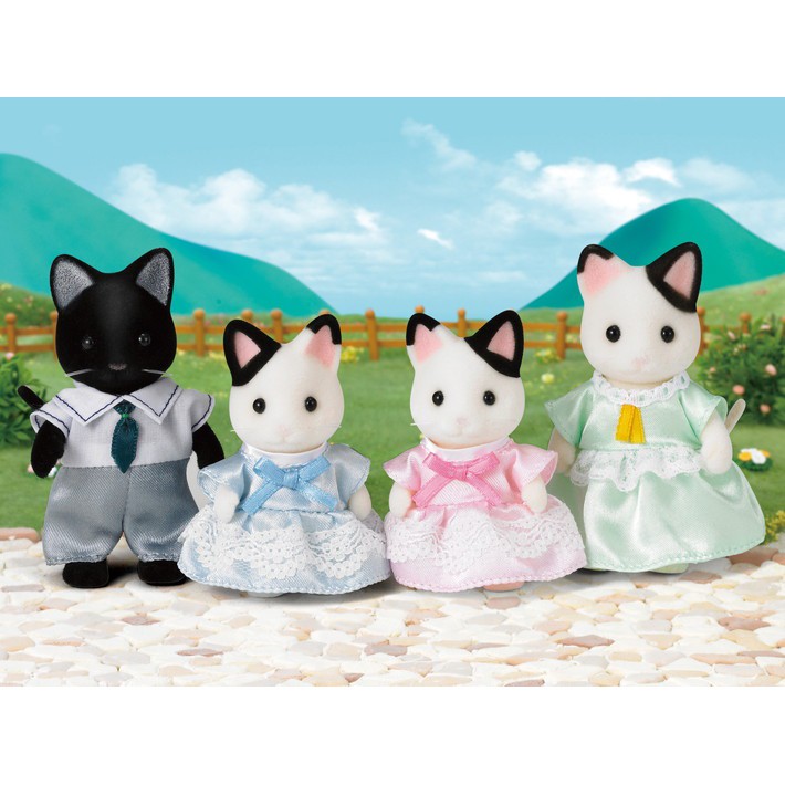 Đồ Chơi Sylvanian Families Calico Critters Gia Đình Mèo Tuxedo Cat Family