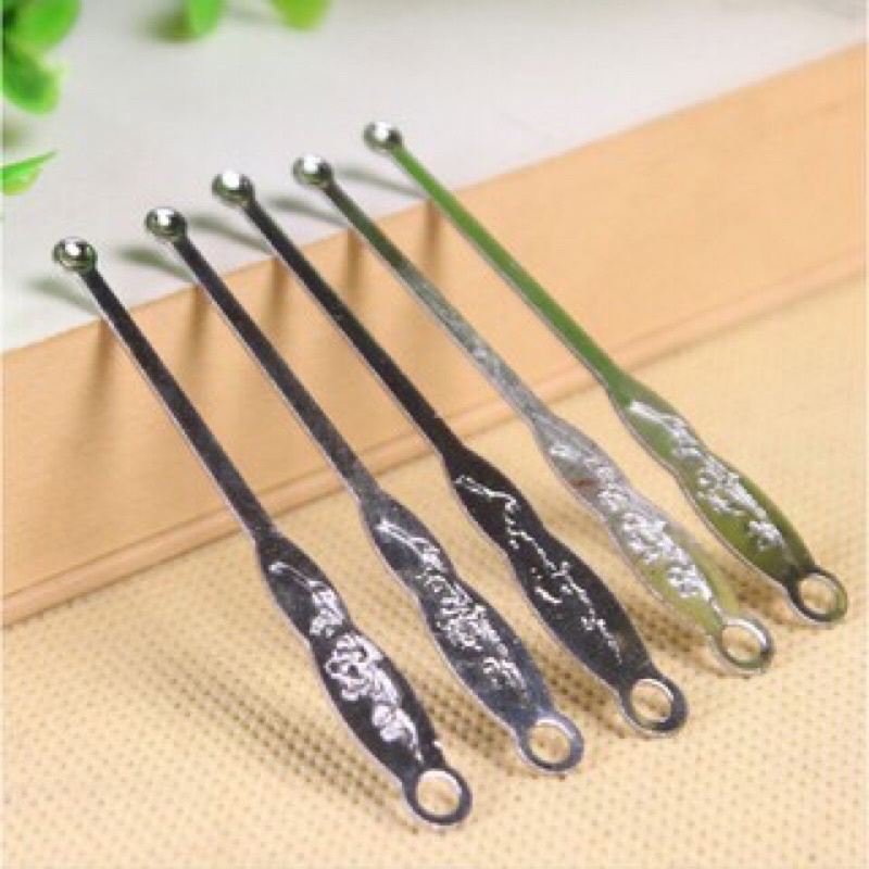 Combo 5 cây ngoáy tai bằng thép không gỉ có lỗ móc khoá
