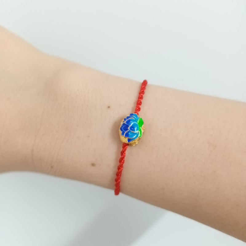 Vòng chỉ đỏ bông sen nepal xanh ngọc quyền năng bình an may mắn