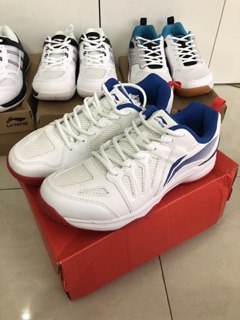 Giày cầu lông nữ lining siêu sale