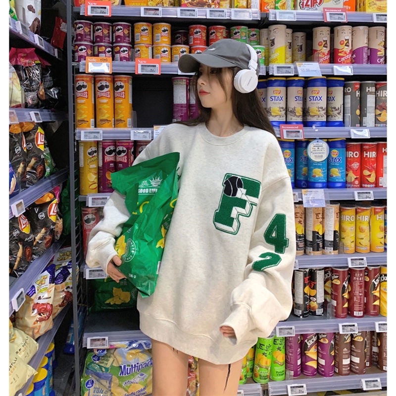 Áo Sweater Màu Xám Chữ F Thêu