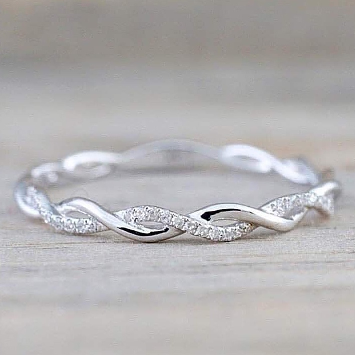 Nhẫn bạc Nhẫn sóng đan mây vòng nạm đá xinh xinh Van Jewelry V10738