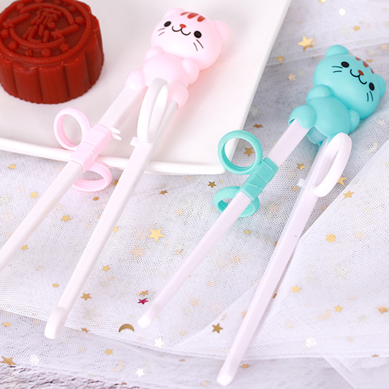 Đũa Tập Ăn Cho Bé Thiết Kế Hoạt Hình Đáng Yêu