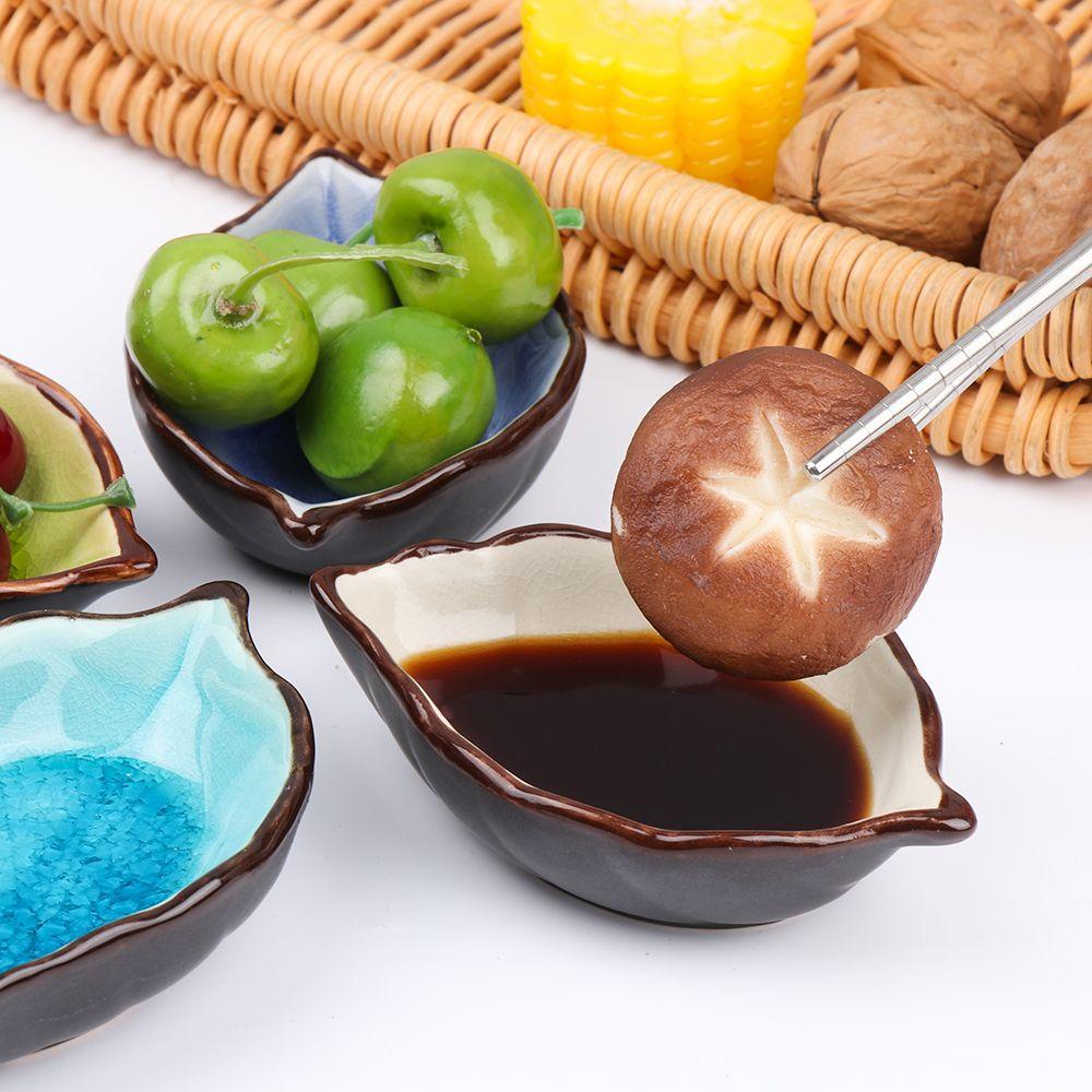 Đĩa Sứ Đựng Gia Vị Mini Hình Chiếc Lá Dành Cho Nhà Bếp