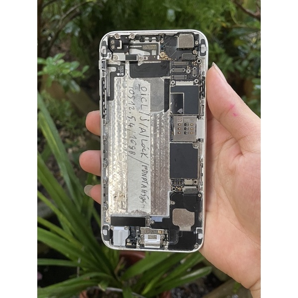 cụm Main điện thoại iPhone 6 lock 16 gb không có iCloud rẻ như xác