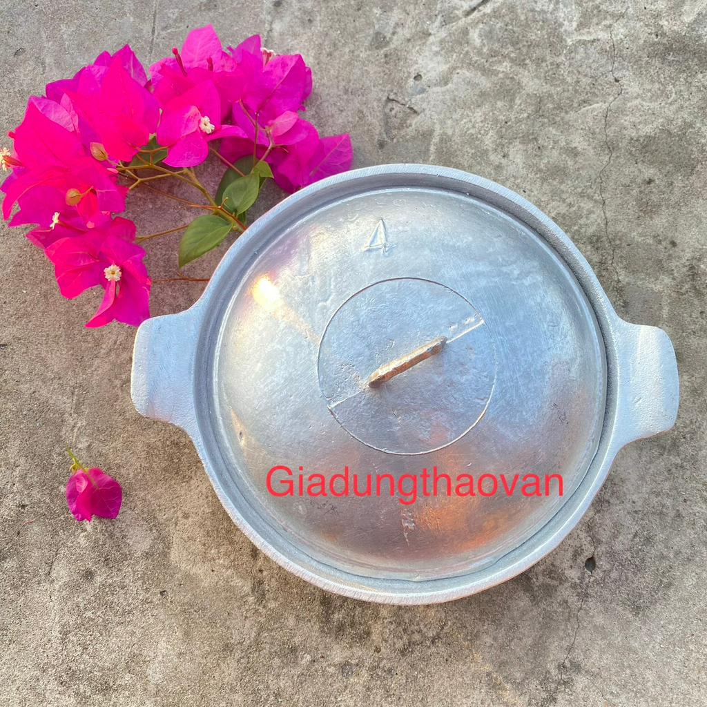 Nồi kho bằng gang số 4 - Đường kính miệng 21cm